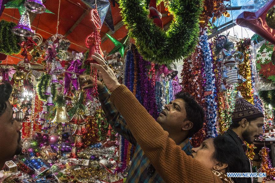 INDIA-KOLKATA-CHRISTMAS MARKET&nbsp;