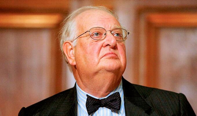 2015年諾貝爾經(jīng)濟學(xué)獎獲得者：安格斯&middot;迪頓