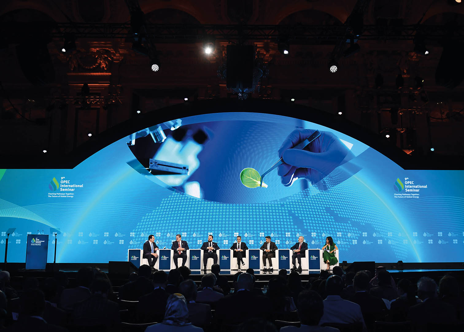 明爭暗斗：沙阿關系步入競合新階段