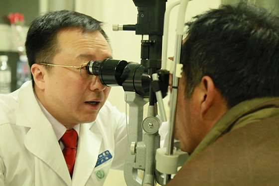 同仁醫院急診科：除夕夜的煙花之傷