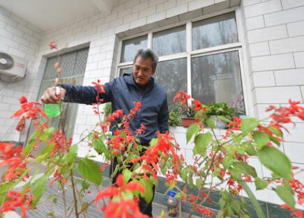 貧困縣全部摘帽是否意味脫貧攻堅目標任務完成？