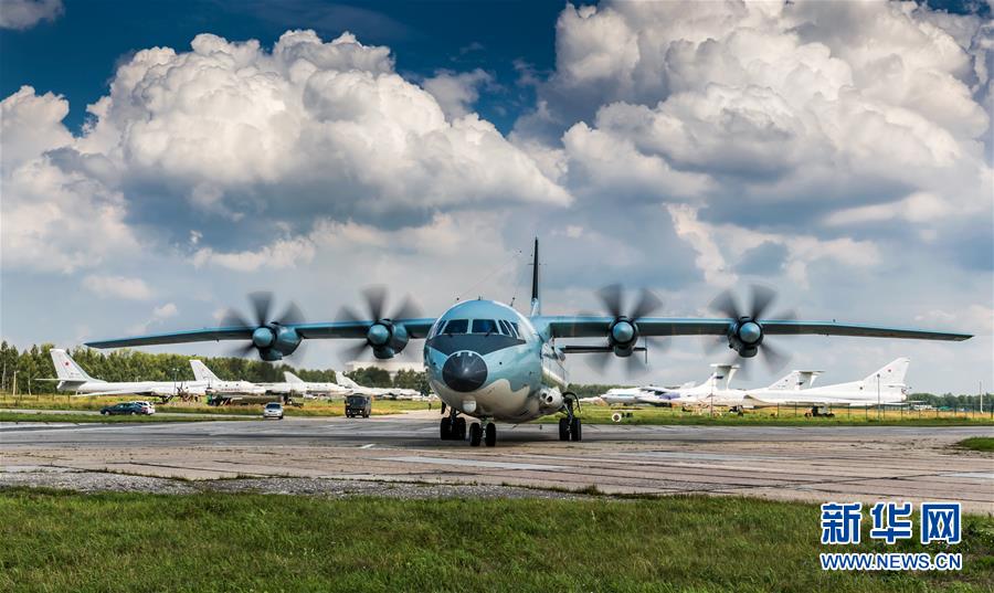 （國際&middot;圖文互動）（1）中國空軍參加&ldquo;國際軍事比賽-2018&rdquo;的五型戰(zhàn)機和空降兵分隊抵達俄羅斯