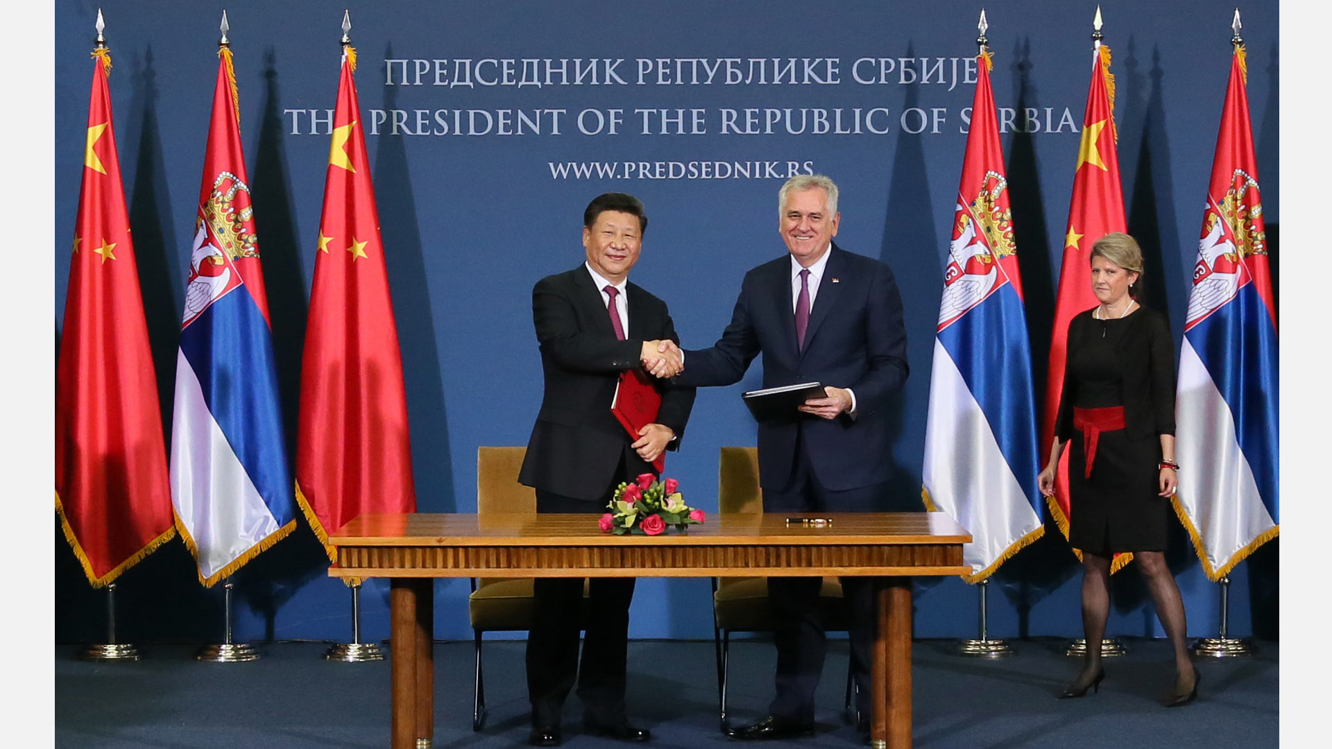 習近平同塞爾維亞總統尼科利奇舉行會談