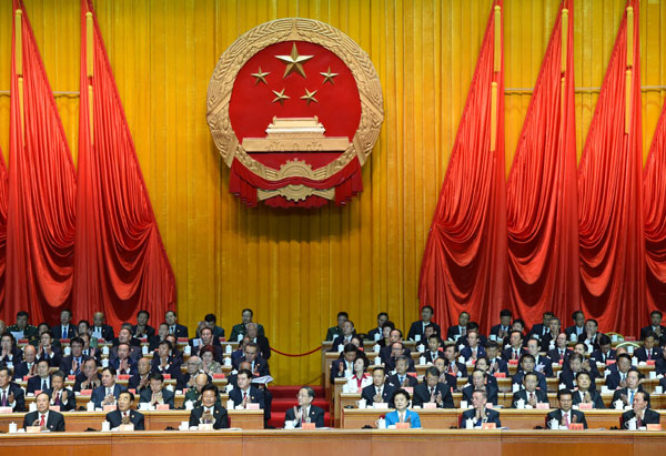 10月1日，慶祝中華人民共和國成立66周年暨新疆維吾爾自治區成立60周年大會在新疆人民會堂隆重舉行。 新華社記者 高潔 攝 