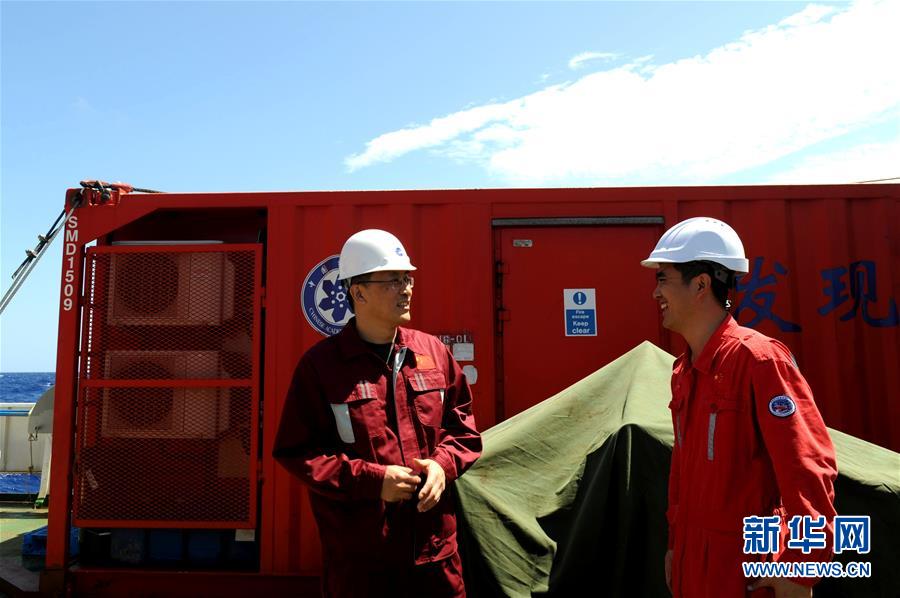 （圖文互動）（1）專訪：海山如此多嬌，然而我們研究太少！&mdash;&mdash;訪&ldquo;科學&rdquo;號麥哲倫海山科考航次首席科學家徐奎棟