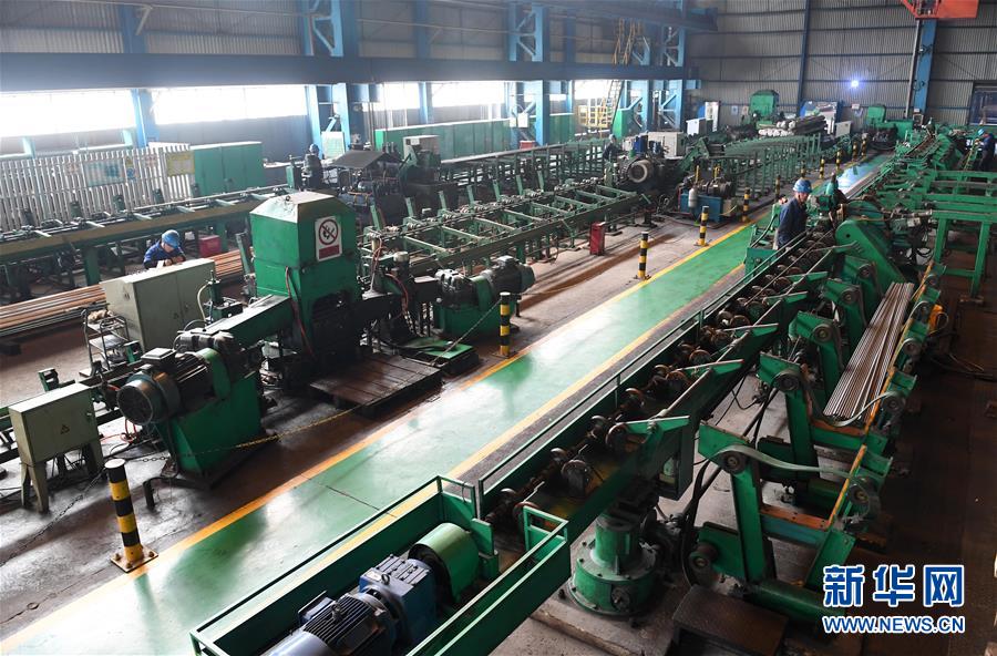 （習近平新時代中國特色社會主義思想在基層&middot;改革發展新氣象&middot;圖文互動）（2）河鋼轉型：不按&ldquo;噸&rdquo;賣按&ldquo;塊&rdquo;賣 不賣&ldquo;數量&rdquo;賣&ldquo;質量&rdquo;