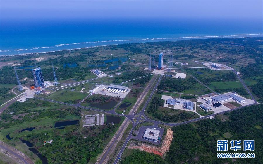 （新華全媒頭條&middot;潮起海之南&middot;圖文互動）（6）春潮拍岸千帆進&mdash;&mdash;海南特區改革開放30年紀實