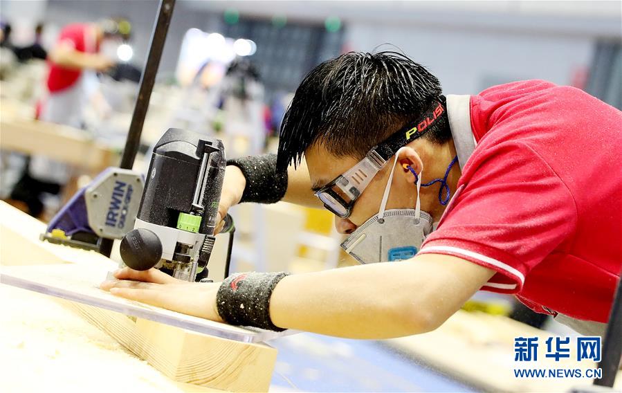 （新華全媒頭條&middot;圖文互動）（5）上下合力，聚力破障，開辟&ldquo;大國工匠&rdquo;建設(shè)新格局