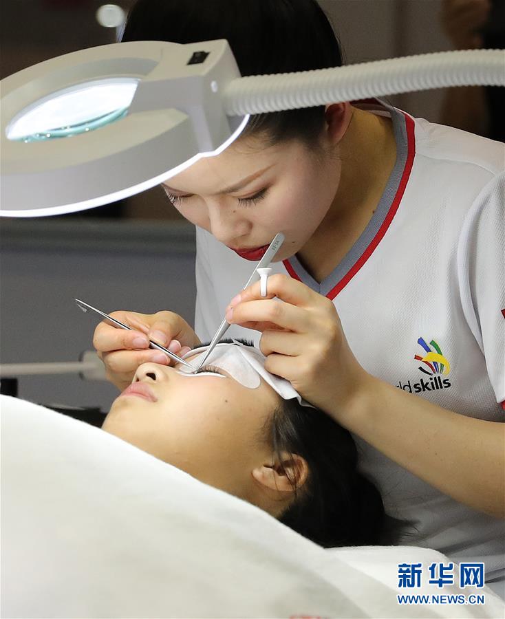 （新華全媒頭條&middot;圖文互動）（6）上下合力，聚力破障，開辟&ldquo;大國工匠&rdquo;建設(shè)新格局