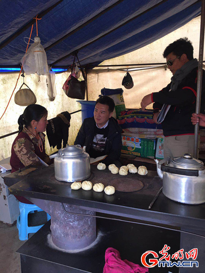 【脫貧攻堅(jiān)在行動(dòng)】打通致富路,牧民笑開顏——青海省澤庫縣“第一書記”張文杰扶貧故事