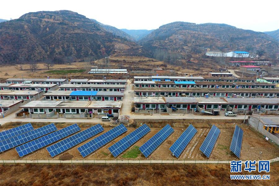 （新華全媒頭條&middot;圖文互動）（4）脫貧攻堅的重要一步&mdash;&mdash;寫在40個貧困縣脫貧摘帽之際