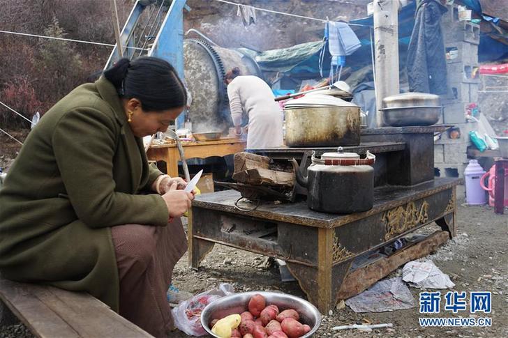 （圖文互動）（4）日子繼續好好過&mdash;&mdash;探訪金沙江堰塞湖四川安置點