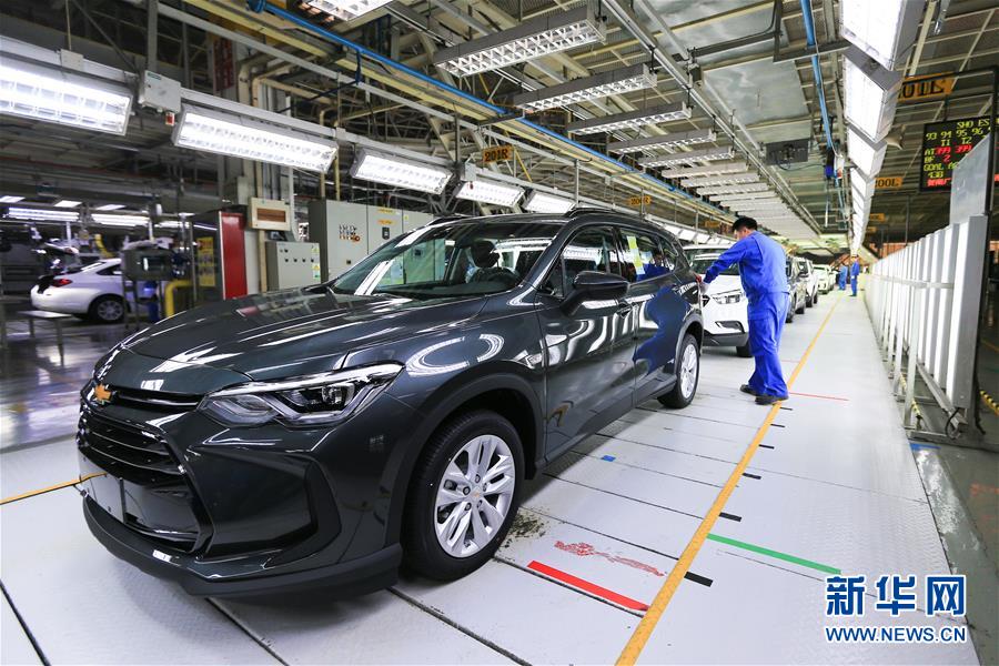 （百城百縣百企調(diào)研行&middot;圖文互動(dòng)）（8）&ldquo;藍(lán)鯨1號(hào)&rdquo;從這里駛出&mdash;&mdash;山東煙臺(tái)崛起制造業(yè)高地