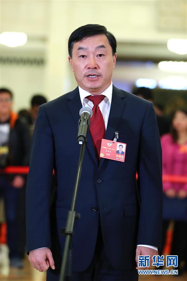 （兩會(huì)&middot;XHDW）（11）全國政協(xié)委員接受采訪