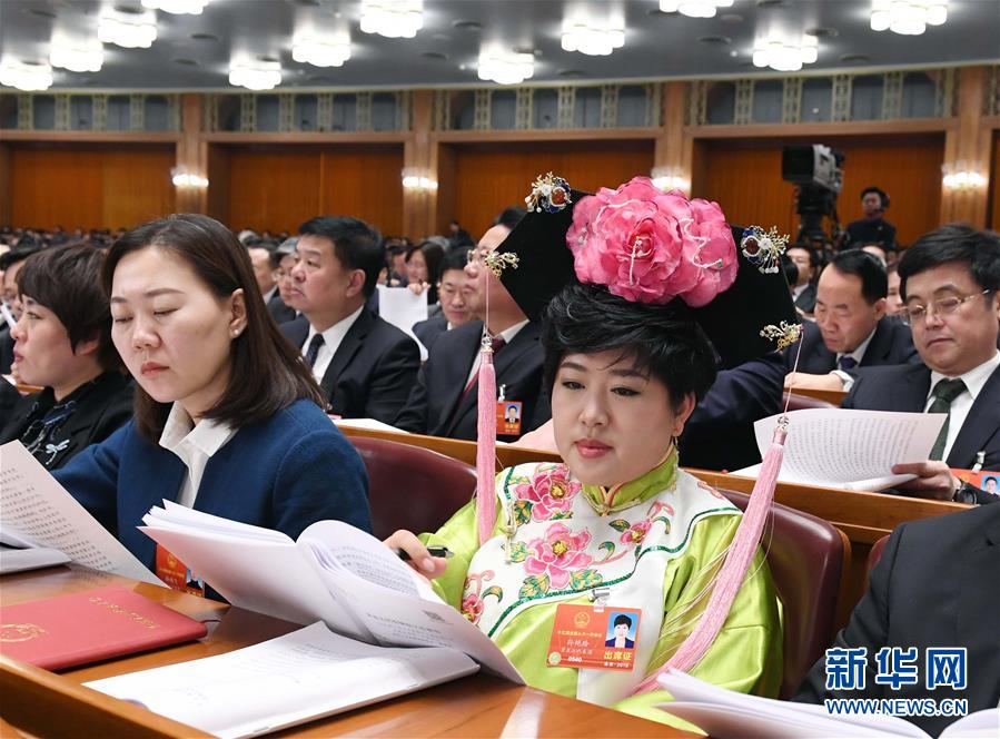 （兩會&middot;基層代表履職故事）（1）全國人大代表孫艷玲：做好非遺事業，讓古老技藝活起來