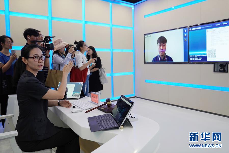 （新華全媒頭條&middot;圖文互動）（2）從&ldquo;數字中國&rdquo;看中國發(fā)展新信號、新亮點、新趨勢