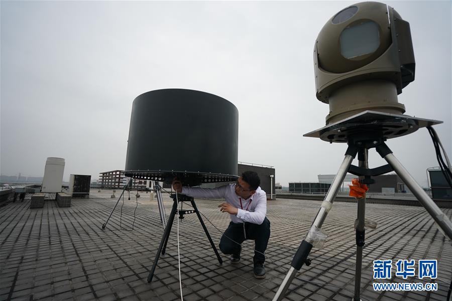 （新華全媒頭條&middot;壯麗70年&middot;奮斗新時代&middot;圖文互動）（6）鑄就&ldquo;大國之眼&rdquo;&mdash;&mdash;來自中國雷達工業(yè)發(fā)源地中國電科第14研究所的蹲點報告