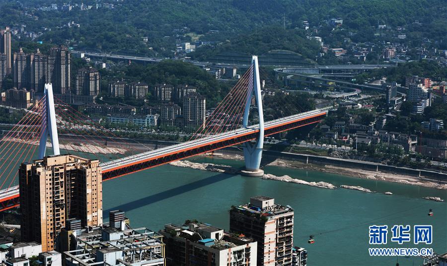 （生態文明建設&middot;圖文互動）（2）讓山水之城&ldquo;顏值&rdquo;更高、&ldquo;氣質&rdquo;更佳&mdash;&mdash;重慶&ldquo;兩江四岸&rdquo;治理提升調查