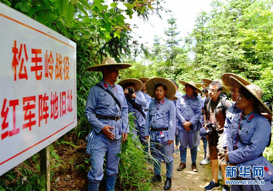 （新華全媒頭條&middot;不忘初心、牢記使命&mdash;&mdash;記者再走長征路&middot;圖文互動）（2）風展紅旗如畫&mdash;&mdash;來自長征出發地長汀、寧化的紅色信仰報告 