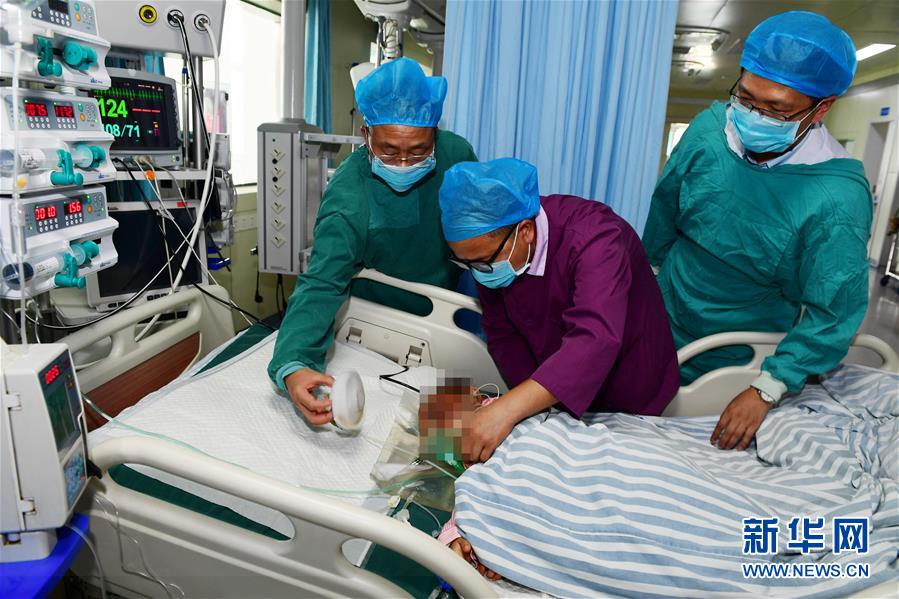 （新華全媒頭條&middot;圖文互動）（12）有一絲希望，就盡百倍努力&mdash;&mdash;貴州水城&ldquo;7&middot;23&rdquo;特大山體滑坡72小時救援紀實