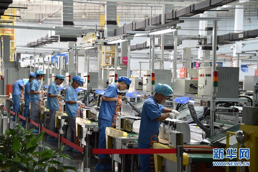 （新華全媒頭條&middot;圖文互動）（7）億萬人民的奮斗史詩&mdash;&mdash;獻給共和國70年光輝歷史的創造者