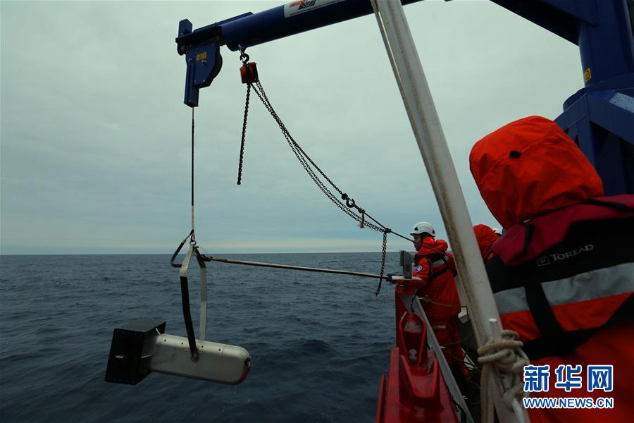 （&ldquo;雪龍&rdquo;探南極&middot;圖文互動(dòng)）（1）中國(guó)南極考察隊(duì)順利完成宇航員海綜合科考