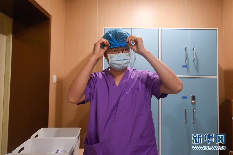 （聚焦疫情防控&middot;圖文互動）（2）無法握手，但始終并肩