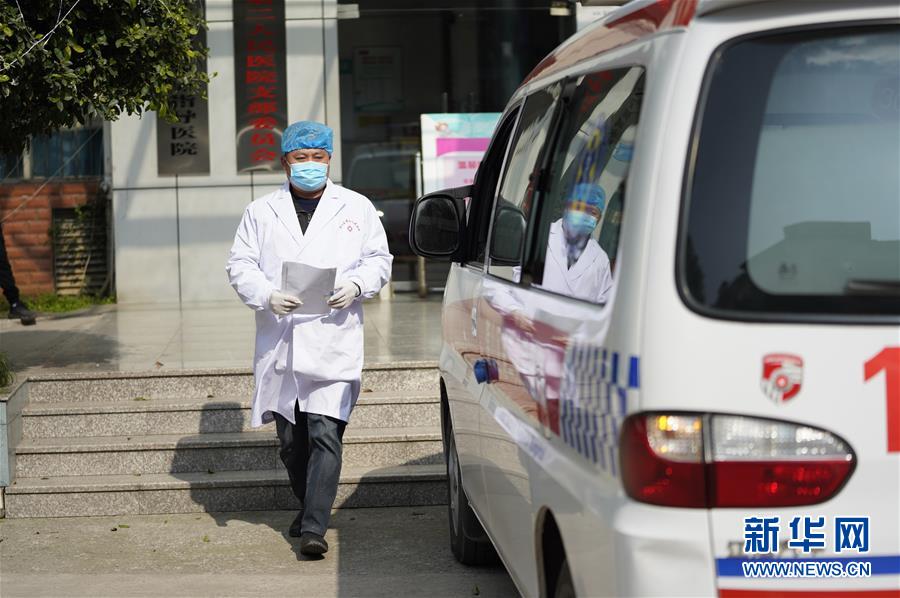 （聚焦疫情防控&middot;圖文互動）（1）一對抗疫夫妻的&ldquo;一線連軸轉&rdquo;