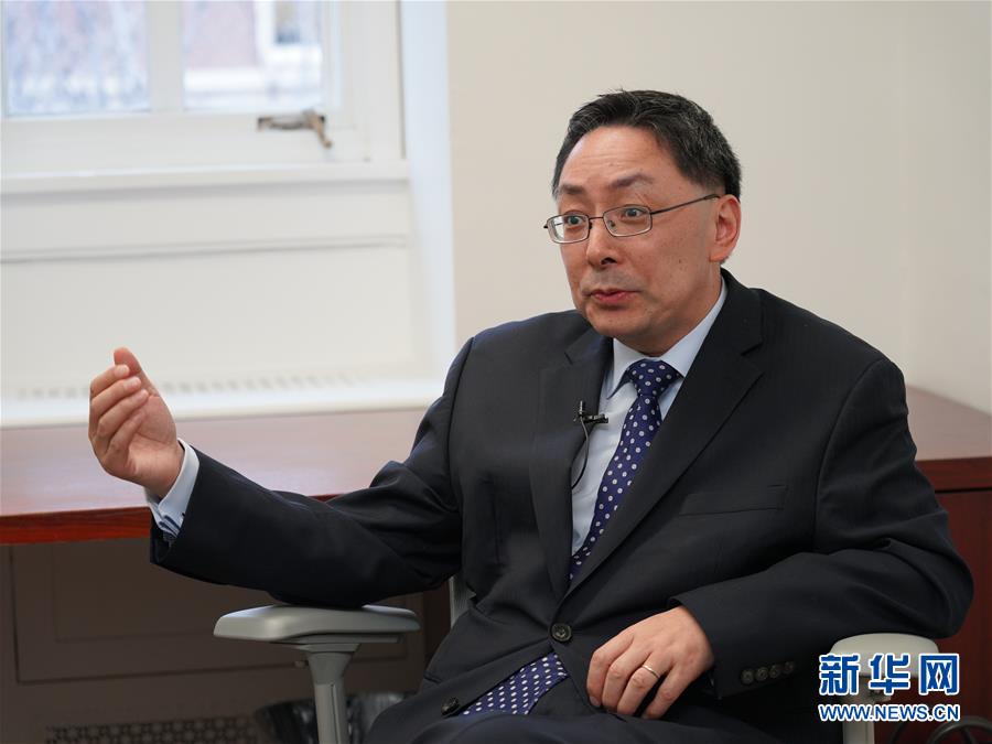 (國際·圖文互動)專訪:抗擊新冠肺炎亟需加強國際協(xié)調與合作——訪美國外交關系委員會全球衛(wèi)生專家黃嚴忠