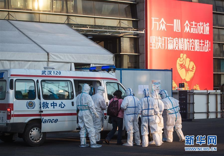（新華全媒頭條&middot;圖文互動）（1）滄海橫流 英雄本色&mdash;&mdash;致敬抗疫一線的勇士們