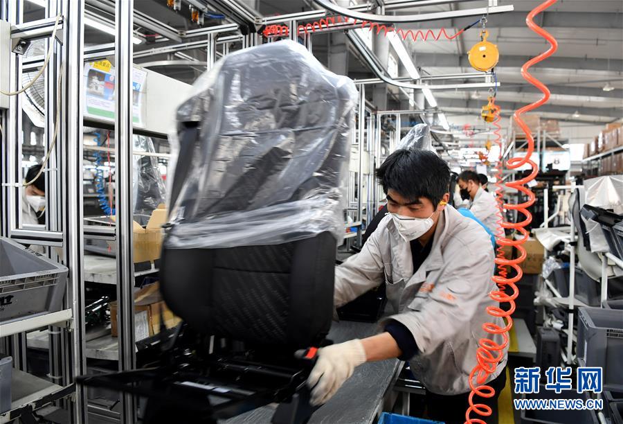 （圖文互動）（7）&ldquo;春天到了，熟悉的生活正在慢慢回來&rdquo;&mdash;&mdash;陜西多地復產復工一線見聞