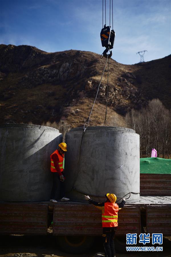 （中國經濟新觀察&middot;圖文互動）（4）重大投資項目開復工提速 吹響中國經濟復蘇&ldquo;沖鋒號&rdquo;