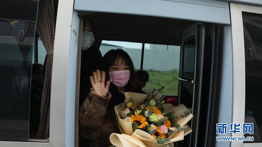 （新華全媒頭條&middot;習(xí)近平致敬的戰(zhàn)&ldquo;疫&rdquo;英雄&middot;武漢人民篇&middot;圖文互動(dòng)）（3）壯哉，大武漢&mdash;&mdash;獻(xiàn)給英雄的武漢人民