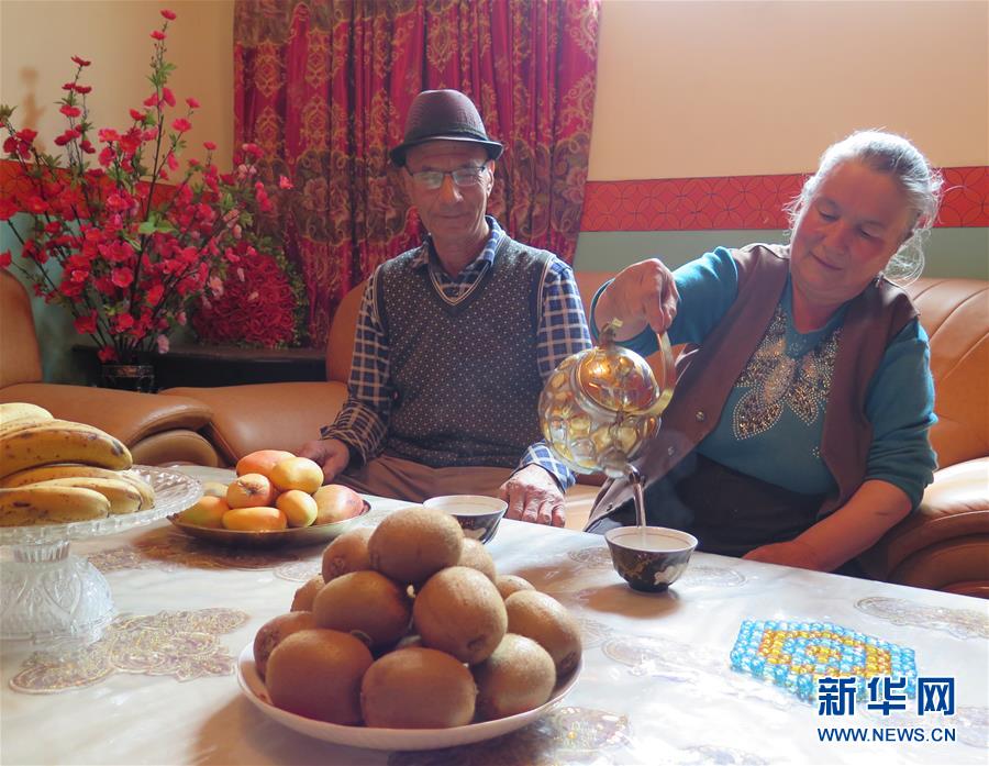 （新華全媒頭條&middot;圖文互動）（12）春天里的5個&ldquo;戰貧&rdquo;瞬間&mdash;&mdash;習近平總書記關于脫貧攻堅決策部署指引攻克最后的深貧堡壘