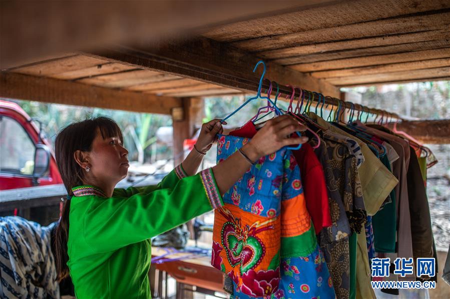 （決戰(zhàn)決勝脫貧攻堅&middot;圖文互動）（9）&ldquo;孩子再也不用學(xué)打獵了&rdquo;&mdash;&mdash;拉祜族女獵手告別狩獵