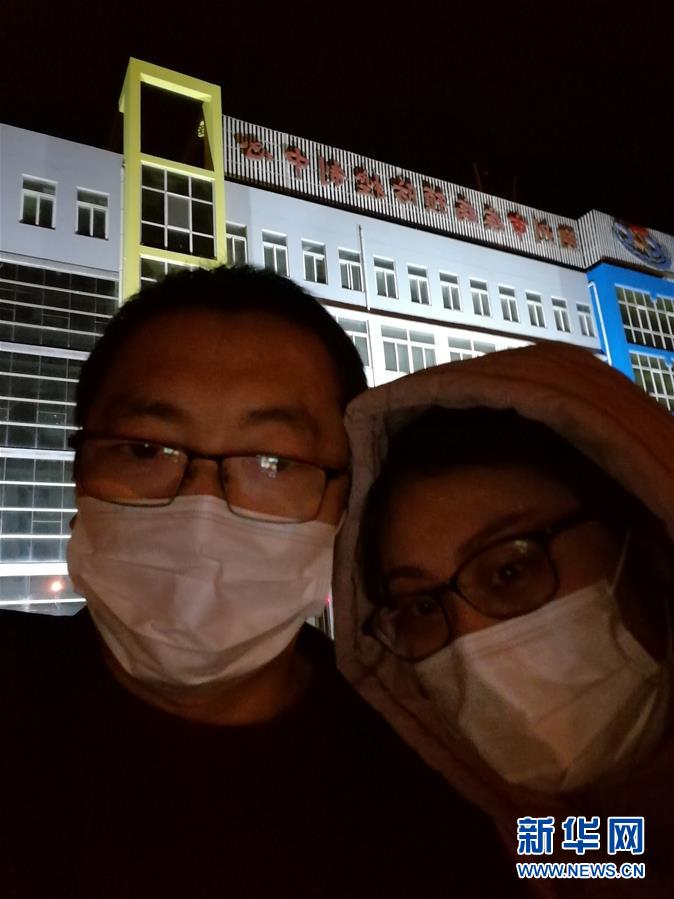 (一線抗疫群英譜·圖文互動(dòng))(3)山西檢測(cè)員伉儷:疫情不退,決不放松