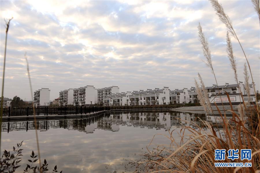 （新華全媒頭條&middot;圖文互動(dòng)）（10）歷史坐標(biāo)見證初心使命&mdash;&mdash;寫在江西革命老區(qū)貧困縣全部摘帽之際