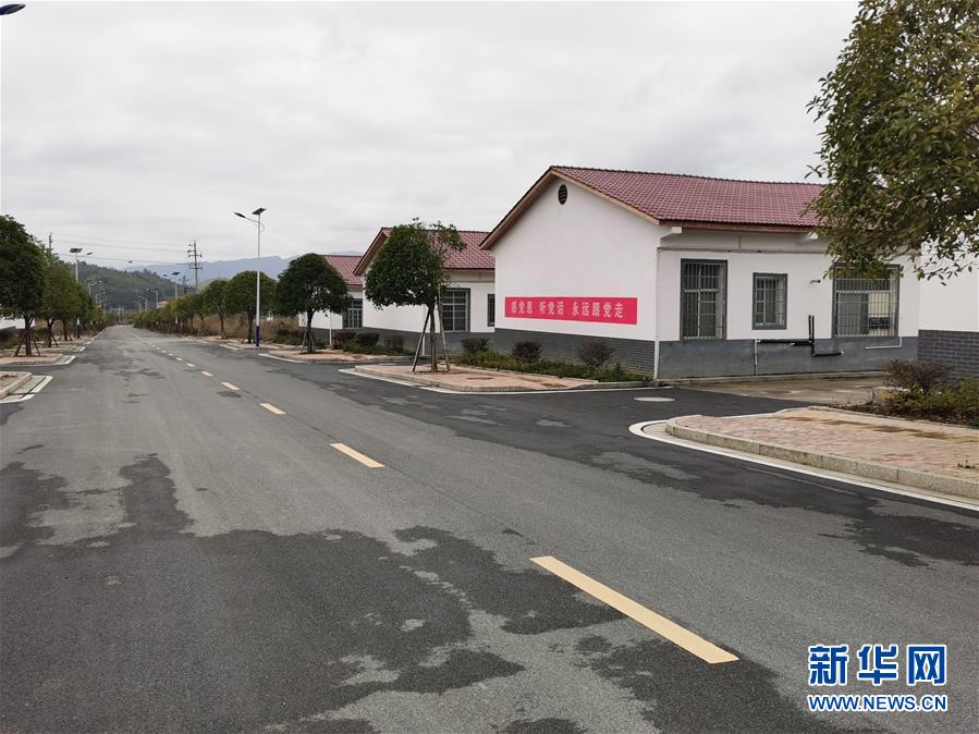 （圖文互動(dòng)）（1）&ldquo;為脫貧而來，為脫貧而去&rdquo;&mdash;&mdash;追記湖南炎陵縣委原書記黃詩燕 