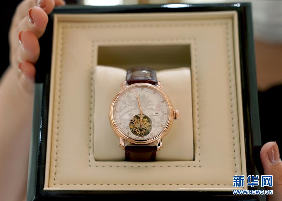 （新華全媒頭條&middot;圖文互動(dòng)）（4）&ldquo;風(fēng)&rdquo;起&ldquo;云&rdquo;涌 中國品牌在全球戰(zhàn)&ldquo;疫&rdquo;中崛起