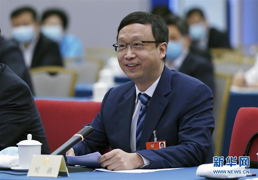 （新華全媒頭條&middot;圖文互動）（4）從人民中汲取磅礴力量&mdash;&mdash;習(xí)近平總書記同出席2020年全國兩會人大代表、政協(xié)委員共商國是紀(jì)實