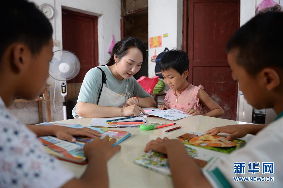 （圖文互動）（3）湘南深山，堅守扶貧一線的黨員之家