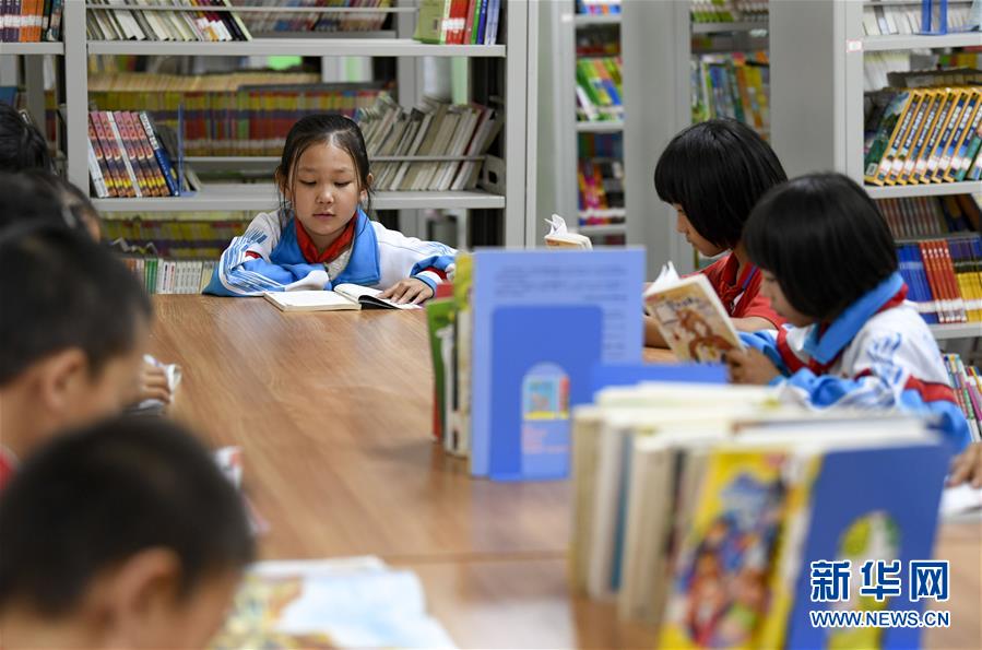 （新華全媒頭條&middot;走向我們的小康生活&middot;圖文互動）（17）23萬人的命運轉折&mdash;&mdash;我國最大易地生態移民安置區的脫貧密碼