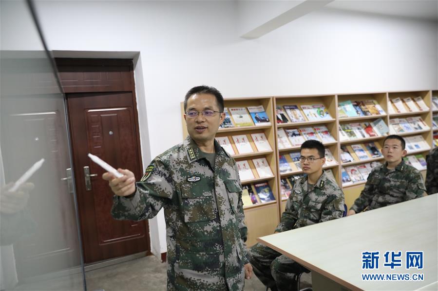 （圖文互動）（2）對黨赤&ldquo;淳&rdquo; 為國志&ldquo;靜&rdquo;&mdash;&mdash;記戰略支援部隊某部高級工程師淳靜