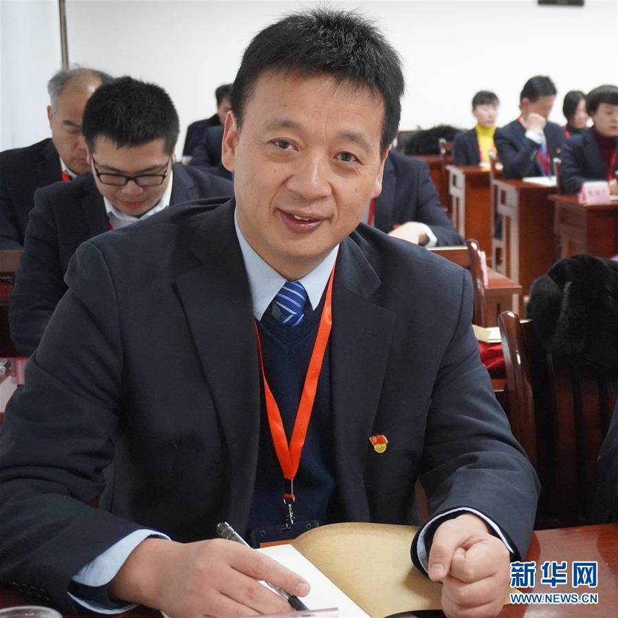 （新華全媒頭條&middot;圖文互動）（2）以仁心仁術造福人民&mdash;&mdash;寫在第三個中國醫師節之際