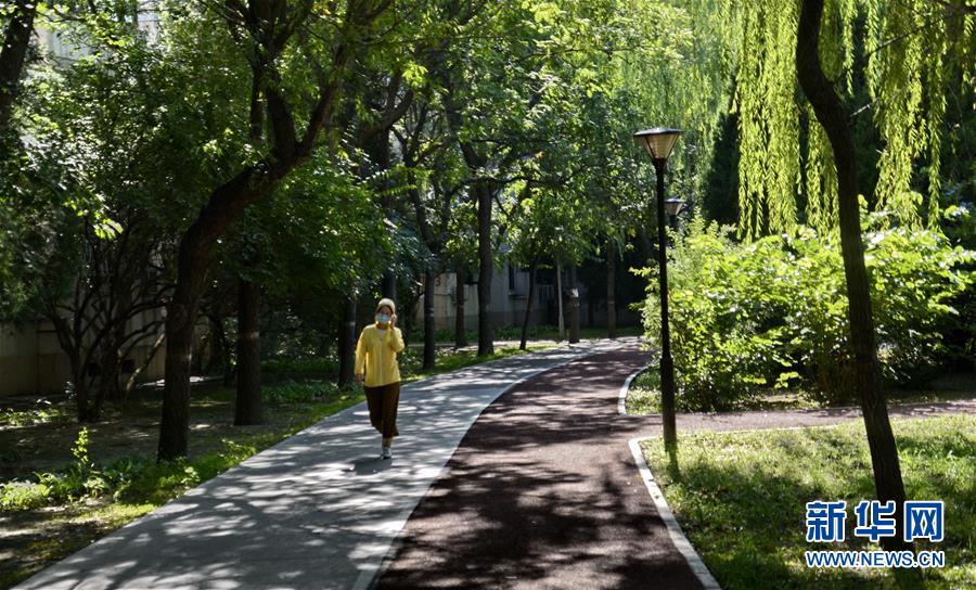 （總書記推動(dòng)的改革身邊事&middot;文化改革篇）（3）特寫：&ldquo;生活便利了，環(huán)境變美了，人也舒心了&rdquo; &mdash;&mdash;感受基層文明實(shí)踐站里的惠民服務(wù)