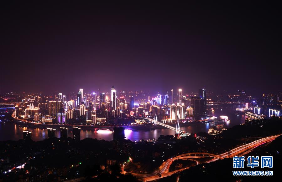 （新華全媒頭條&middot;走向我們的小康生活&middot;圖文互動）（2）大城大鄉的&ldquo;幸福協奏曲&rdquo;&mdash;&mdash;重慶推動高質量發展創造高品質生活紀事