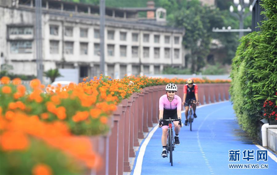 （新華全媒頭條&middot;走向我們的小康生活&middot;圖文互動）（13）大城大鄉的&ldquo;幸福協奏曲&rdquo;&mdash;&mdash;重慶推動高質量發展創造高品質生活紀事