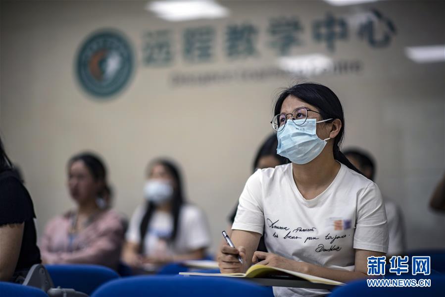 （新華全媒頭條&middot;走向我們的小康生活&middot;決戰決勝脫貧攻堅&middot;圖文互動）（7）決戰烏蒙&mdash;&mdash;中國消除千年貧困的一個縮影 