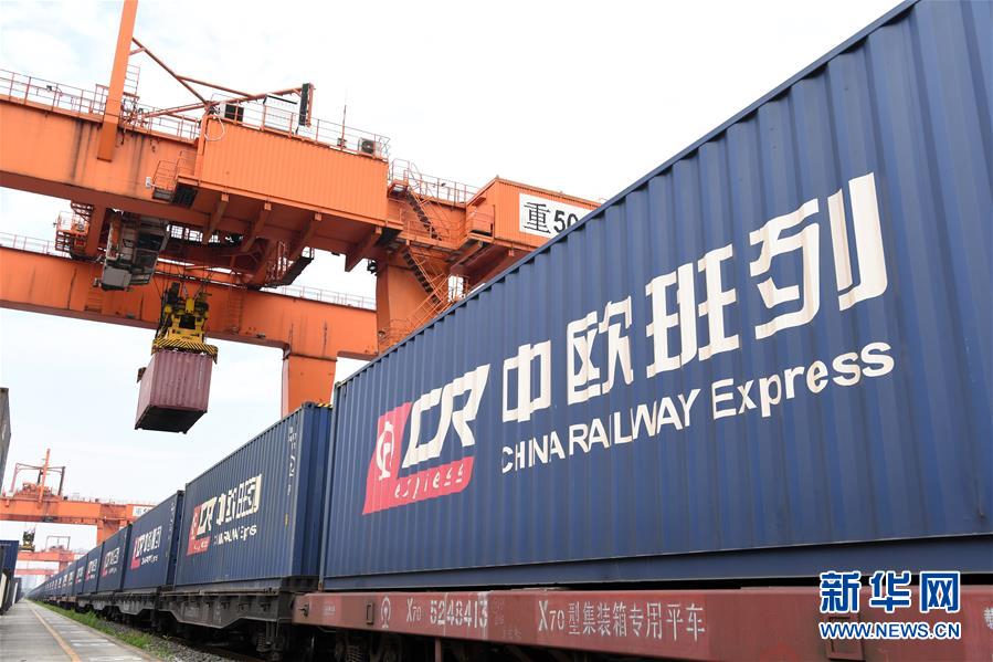 （新華全媒頭條&middot;圖文互動(dòng)）（11）奮斗結(jié)碩果，再寫新篇章&mdash;&mdash;寫在共和國(guó)71周年華誕之際