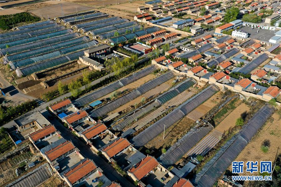 （集中連片特困地區貧困村調研行&middot;圖文互動）（4）芝麻開花節節高&mdash;&mdash;山西岢嵐縣宋家溝村脫貧調查